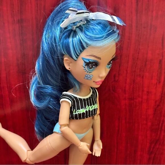 Rainbow โ๐๐๐High Skyler Bradshaw Cheer Squad blue hair - Picture 9 of 14